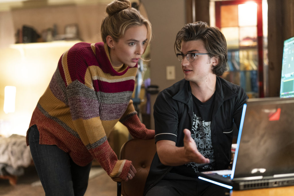 Jodie Comer as Milly and Joe Keery as Keys in 20th Century Studios’ FREE GUY. Photo by Alan Markfield. © 2020 Twentieth Century Fox Film Corporation.  All Rights Reserved.